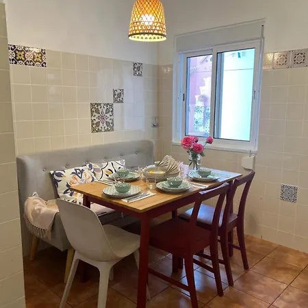Tatil Evi Cantinho Rosas - 500m Away
