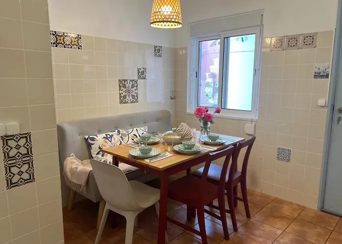 Tatil Evi Cantinho Rosas - 500m Away